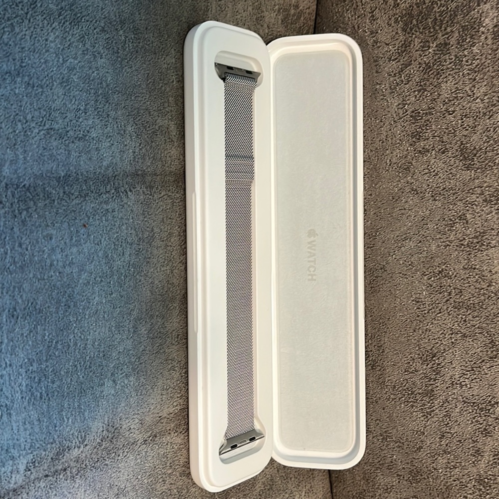 42 mm Metal /Milanese Loop Apple Watch Band